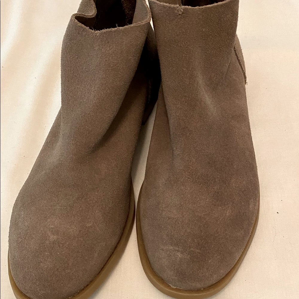 Brown Booties By Dirty Laundry